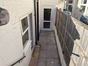 Photo 20- click for photo gallery